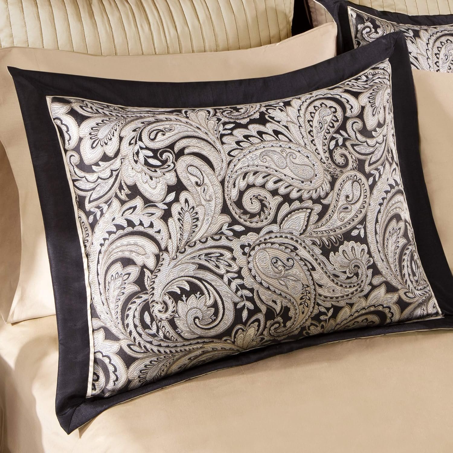 1728702760 186 Madison Park Aubrey 12 Piece Cozy Comforter Set in Black