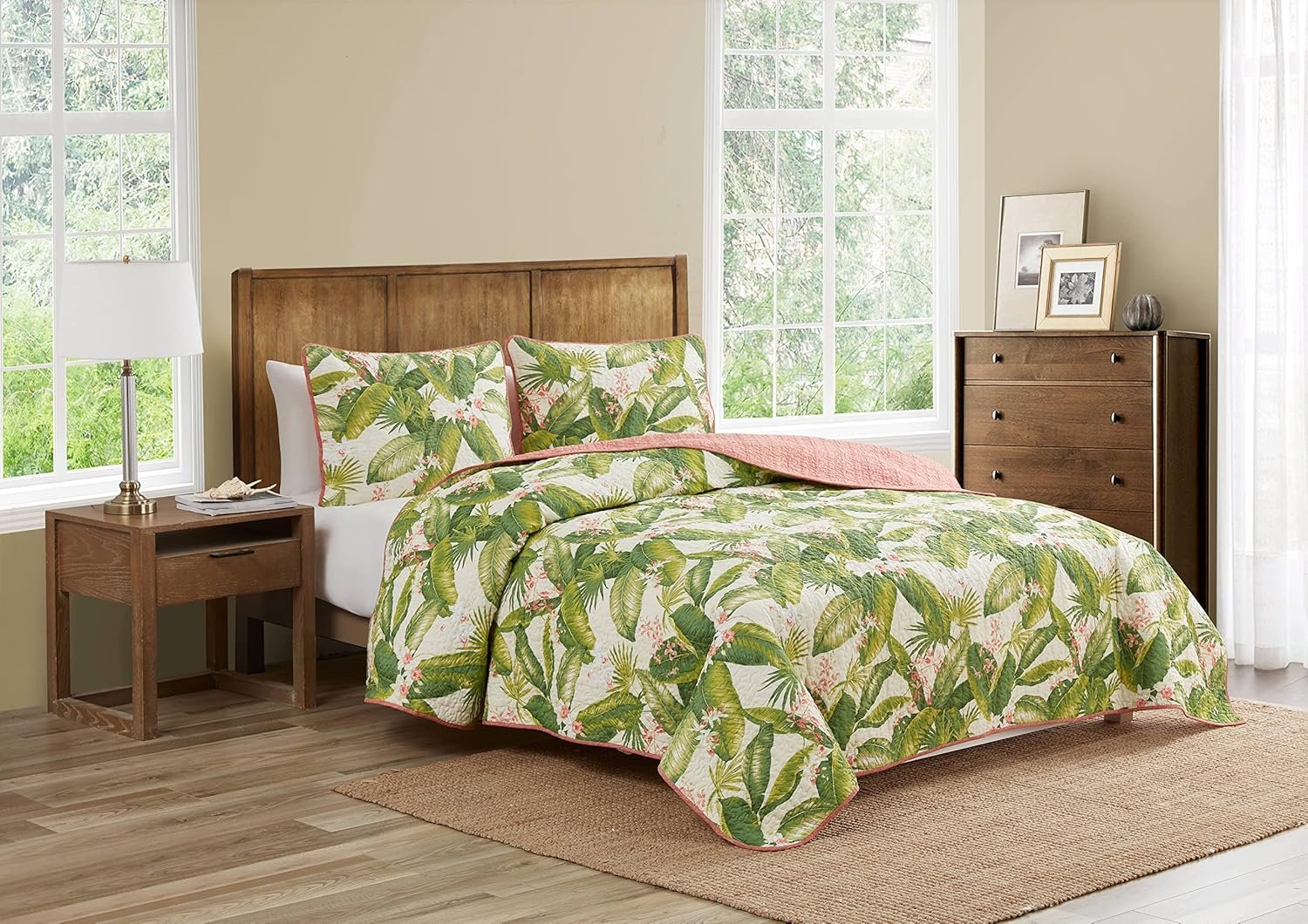1728845022 259 Tommy Bahama King Quilt Set Reversible Cotton Bedding with
