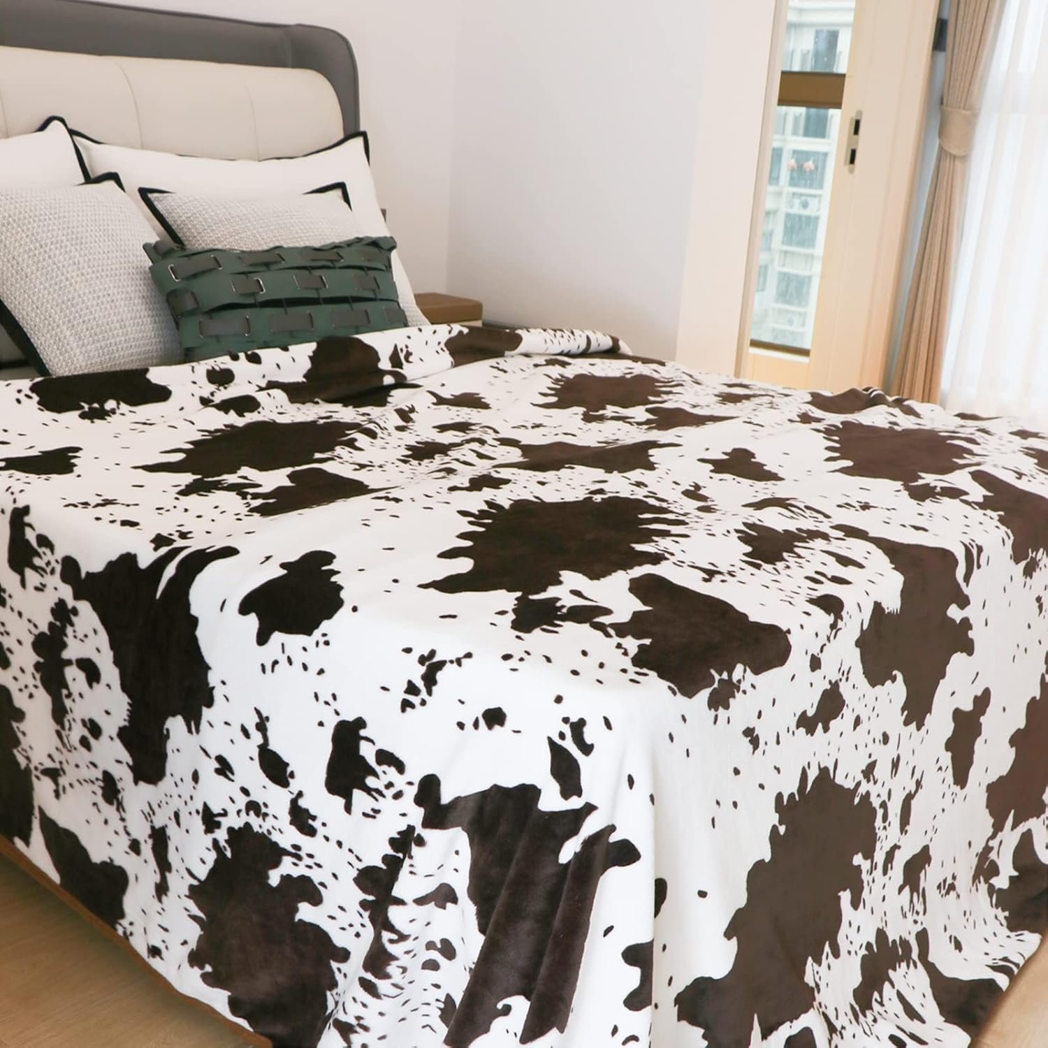 1729471839 175 Cow Print Plush Flannel Fleece Throw Blanket – Soft Warm