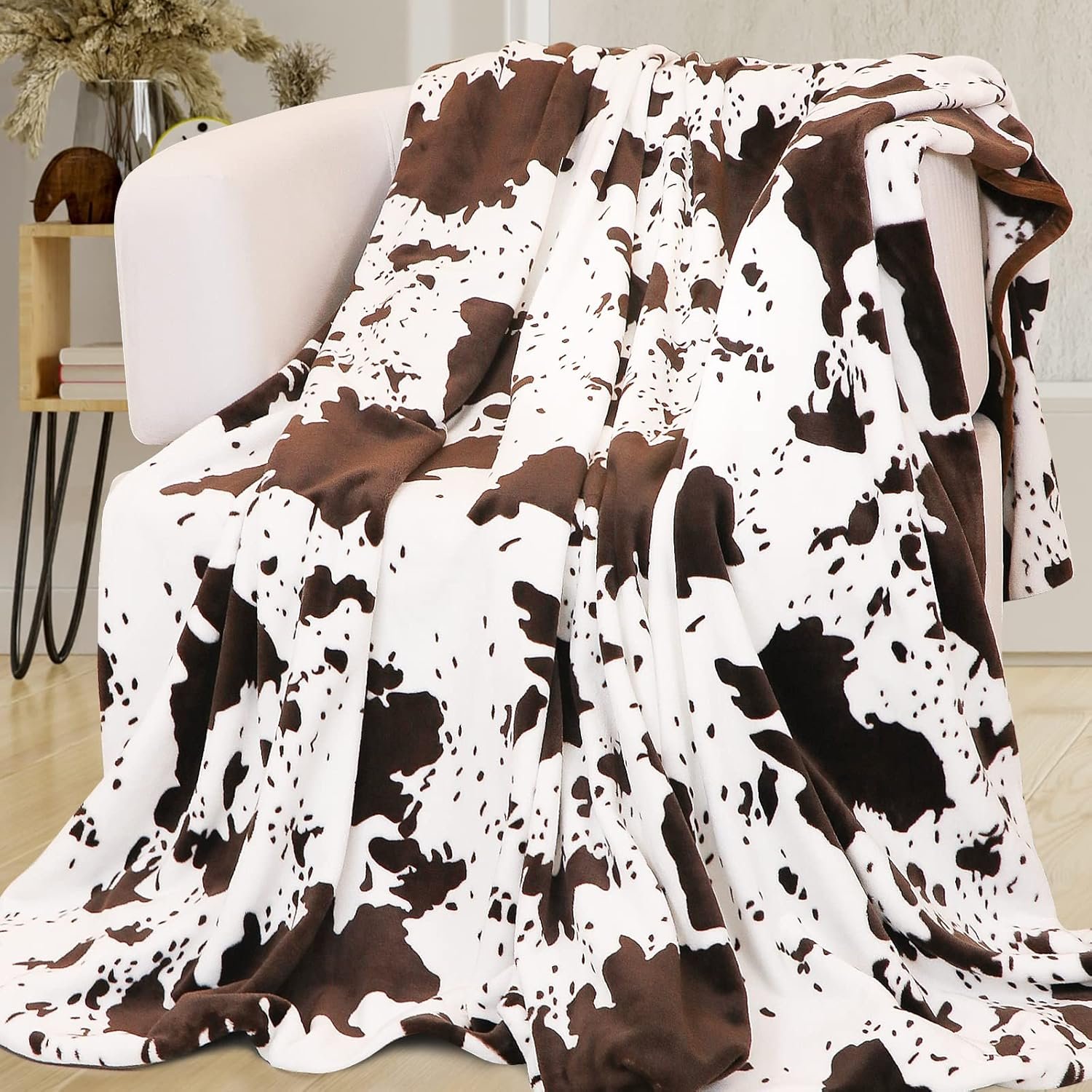 Cow Print Plush Flannel Fleece Throw Blanket – Soft Warm