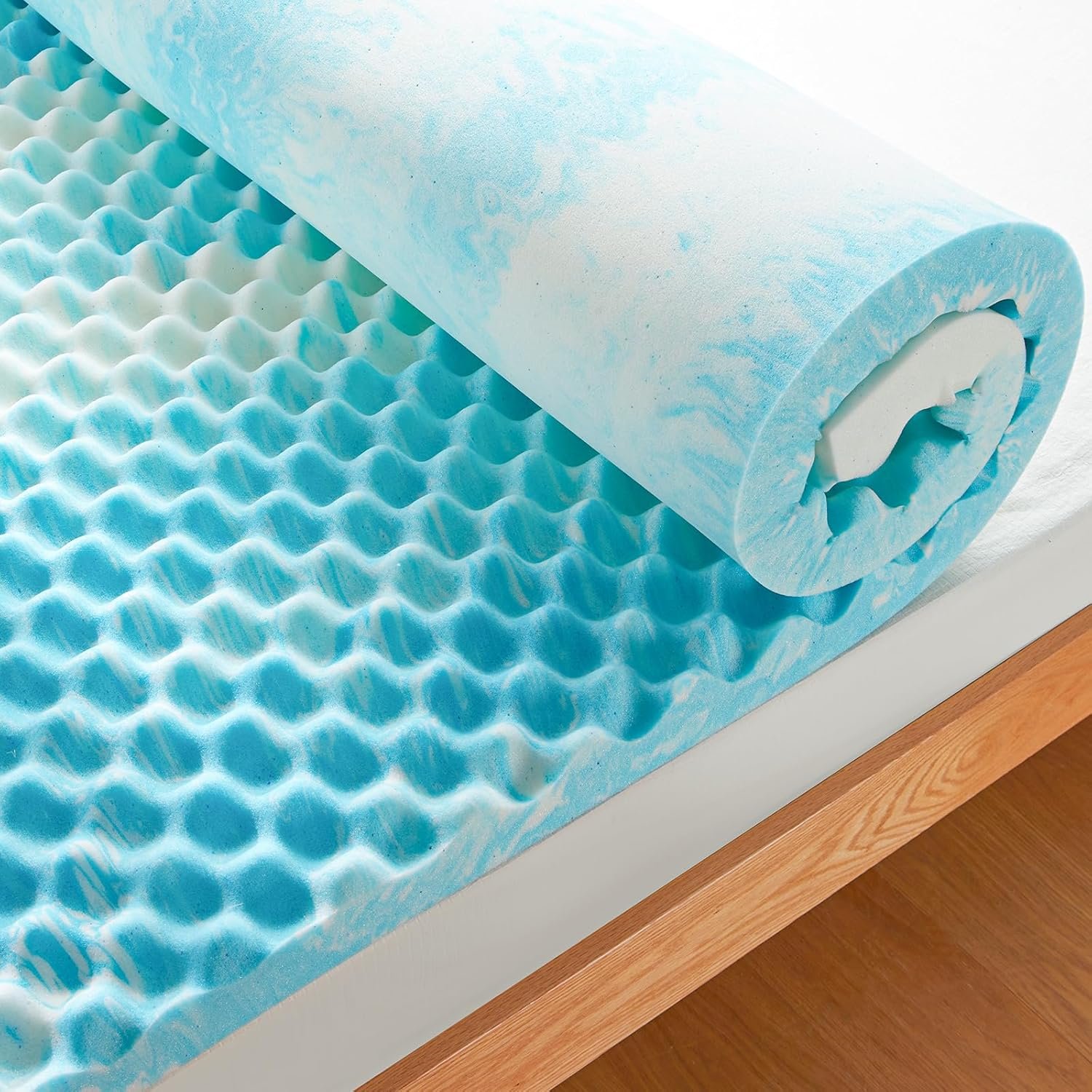 PERLECARE 3 Inch Queen Memory Foam Mattress Topper Gel Infused Ventilated